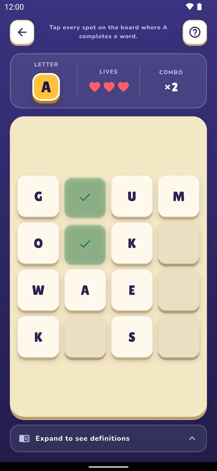 A Gauntlet board mid-run, with lives and a combo counter